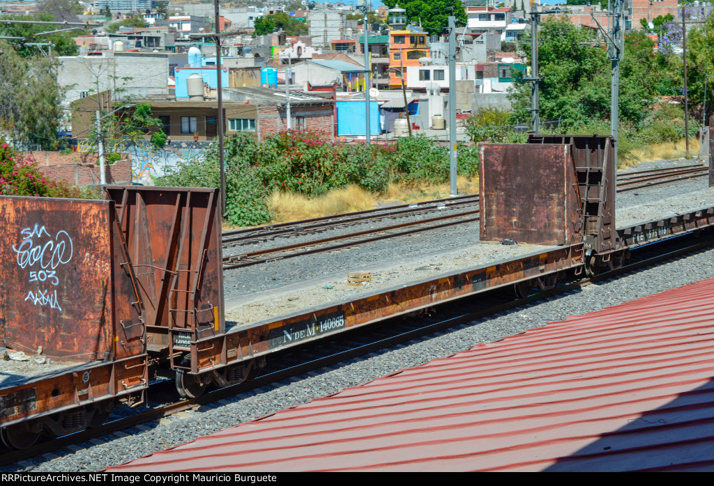 NdeM Bulkhead Flat Car